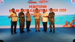 Ditreskrimsus Polda Jambi Terima Penghargaan dari Menteri Kelautan dan Perikanan