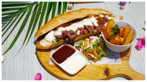 Tilong Burger, Menu Spesial Swiss-Bilhotel Jambi di Bulan September