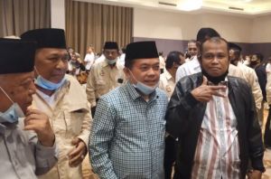 Hadir di Pelantikan Tim Haris-Sani, Ini Kata Adik HBA
