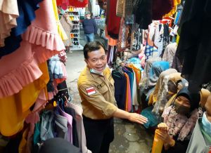 Doakan Jadi Gubernur, Pedagang Yakin Al Haris Sosok yang Amanah