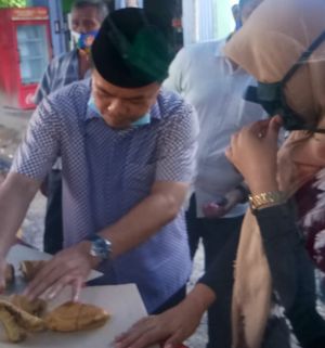 Singgah di Pasar Baru, Al Haris Sasar Tukang Martabak