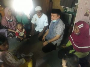 Mampir ke Rumah Warga, Al Haris Langsung Masuk Dapur