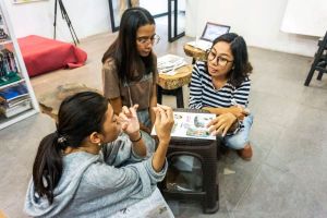 Mariana Yunita Hendriyani Opat, Pengedukasi Hak Kesehatan Anak