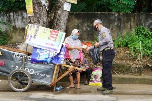 Di Tengah Pandemi, Penrem Gapu Berbagi Sesama Sambut HUT Dispenad