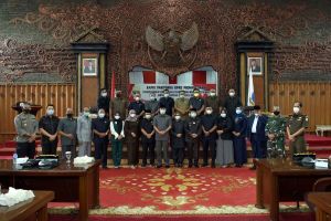 Fachrori Pamit dalam Rapat Paripurna DPRD Provinsi Jambi