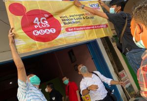 Warga Sebapo-Mestong Lancar Internetan dengan Signal 4G Plus Kuat IM3 Ooredoo