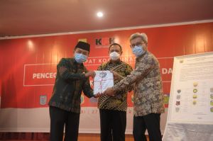 Gubernur Jambi Gandeng KPK Berantas Korupsi