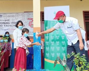 Asian Agri Bangun Sumur Bor di Dusun dan Sekolah yang Kesulitan Air