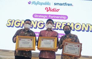 Gandeng Vidio, MyRepublic dan Smartfren Wujudkan Kolaborasi Strategis 