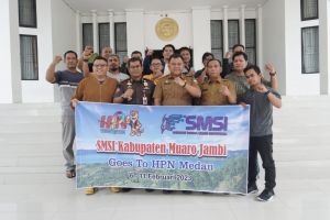 Berangkat HPN ke Medan, SMSI Muaro Jambi Dilepas Sekda Budhi Hartono
