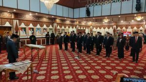Abdullah Sani Lantik 17 Pejabat Eselon II Pemprov Jambi, Ini Nama-namanya