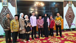 Gubernur Jambi Lepas Dua Anggota Paskibraka Asal Jambi ke Tingkat Nasional