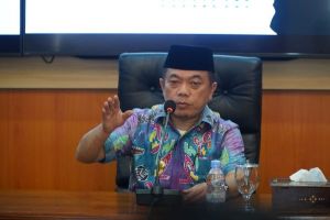 Gubernur Al Haris Gelar Rapat Optimalisasi Angkutan Batu Bara Melalui Sungai