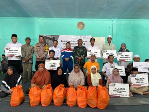 Peduli Lingkungan Wilayah Operasi, Pertamina EP Jambi Bagikan Sembako dan Perlengkapan Fasum