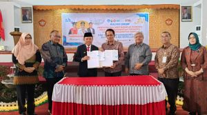 Gubernur Resmi Serahkan Aset Kampus Pondok Meja ke Unja
