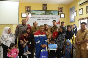 Pertamina EP Jambi Dukung Percepat Penurunan Stunting di Kumpeh Ulu dengan PMT