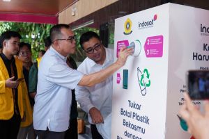 Indosat Luncurkan Program CSR “Sampah Jadi Pulsa” di Universitas Sriwijaya