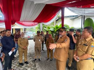 Sekda Provinsi dan Wali Kota Jambi Tinjau Kesiapan TPS