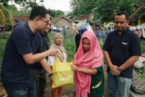 IOH Salurkan Bantuan Korban Bencana Sukabumi