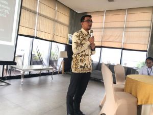 Jalin Silaturahmi, Kepala OJK Jambi Ajak Insan Pers Ngobrol Santai