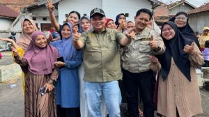 Turun Temui Warga, Kemas Faried Janji Tangani Masalah Banjir di RT 17 Kenali Asam