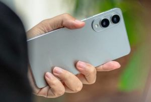 Besok Sudah Bisa Miliki Langsung Galaxy S25 Edge: Smartphone Powerful yang Stylish