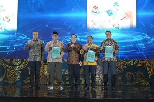 OJK Dorong Penguatan Ekosistem Keuangan Syariah