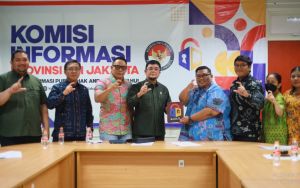 Komisi I DPRD Pelajari Cara Negara Hadir dalam Keterbukaan Informasi