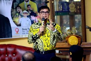 Ivan Wirata Ingatkan Pemkot Jambi tentang Prinsip Keadilan Sosial Dalam Pengelolaan Sampah