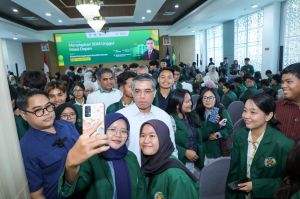 Menaker: AI Mengubah Cara Bekerja, SDM Unggul Kunci Hadapi Perubahan Dunia Kerja